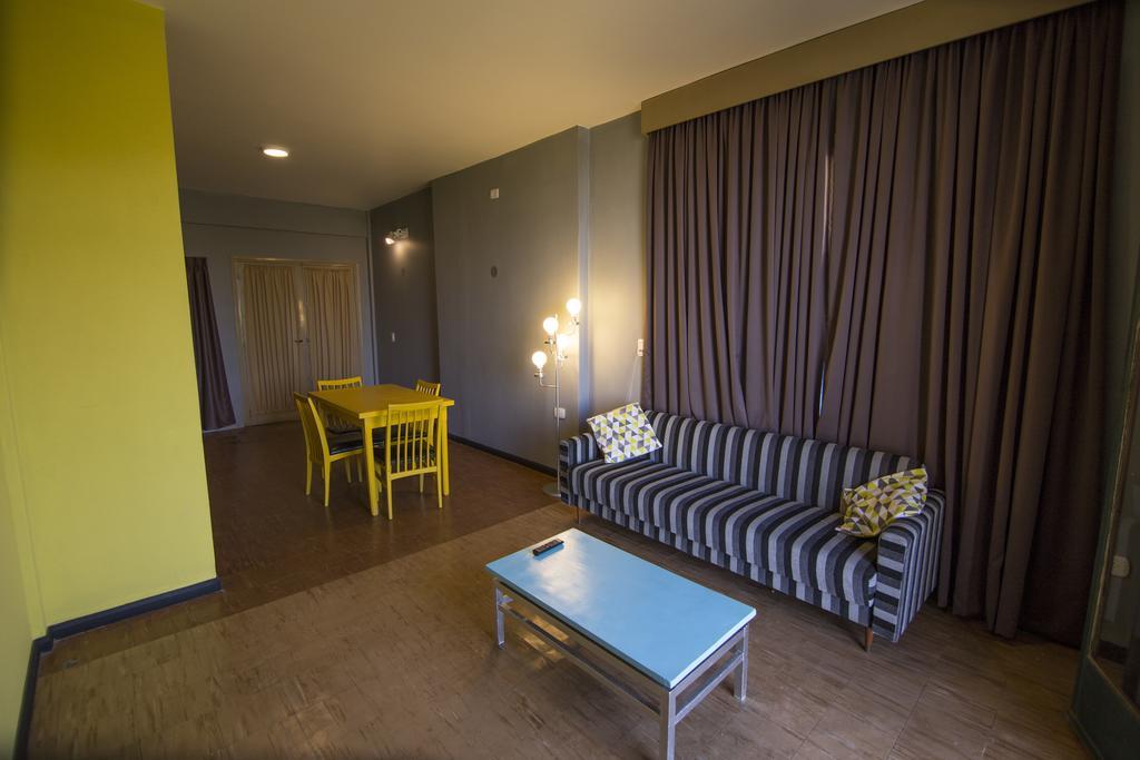 City Hotel Posadas Exterior photo